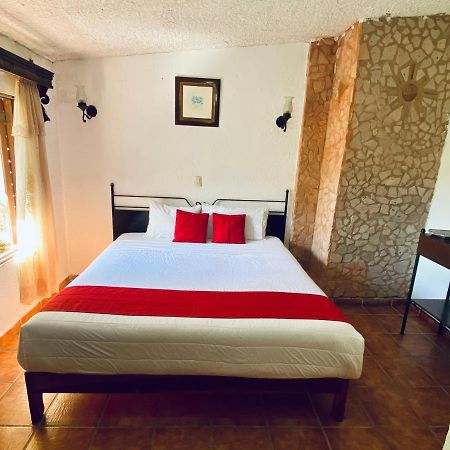 Hotel De Cervantes Сан-Себастьян-дель-Оэсте Экстерьер фото