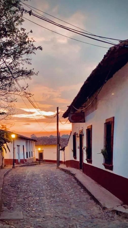 Hotel De Cervantes Сан-Себастьян-дель-Оэсте Экстерьер фото